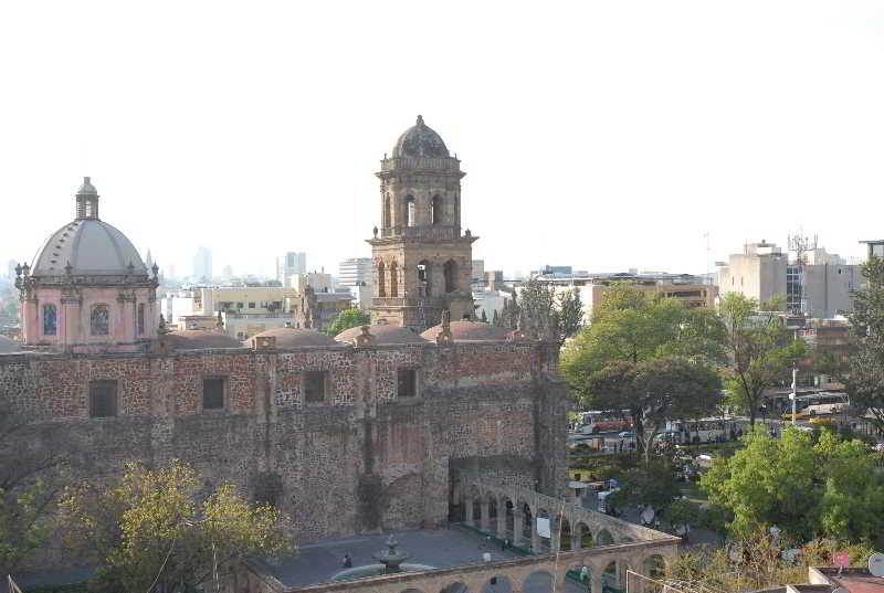 Hotel Aranzazu Eco Guadalajara Exterior foto